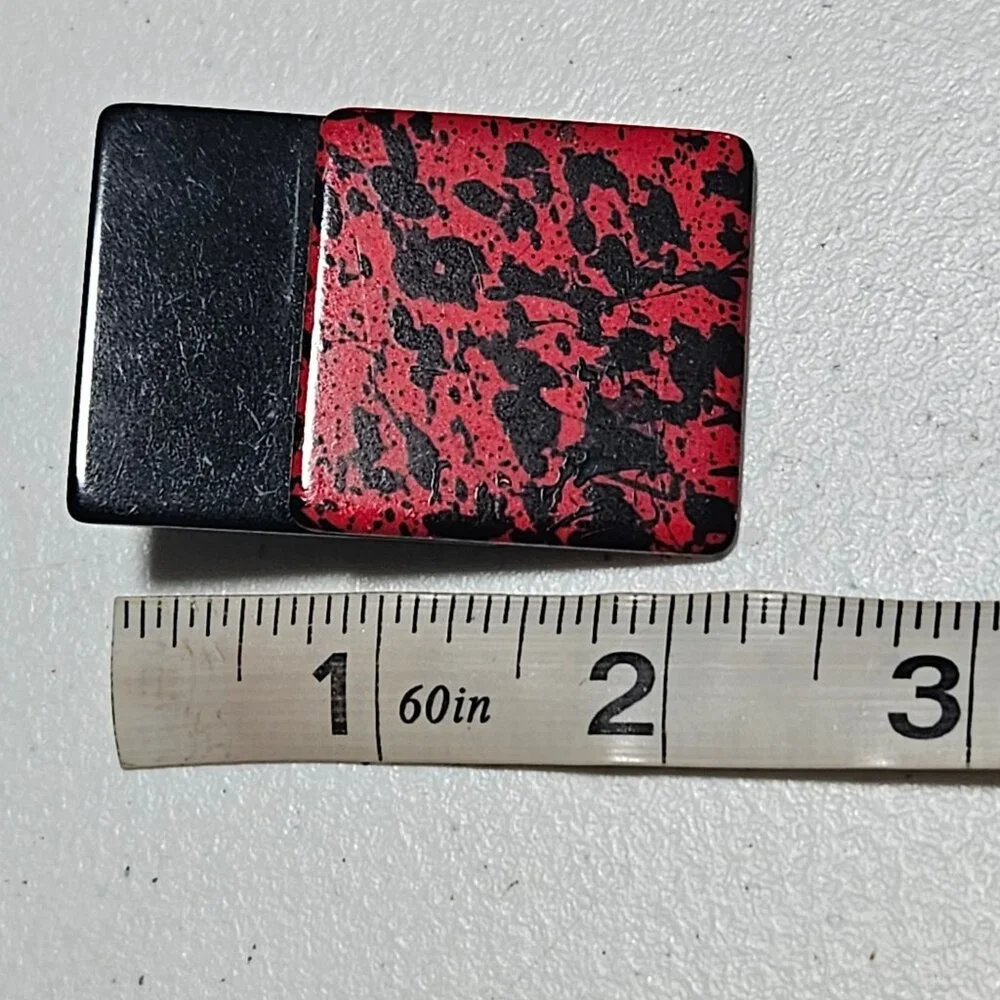 Vintage Red Black Abstract Patterned Square Brooch Pin Retro Fashion Jewelry